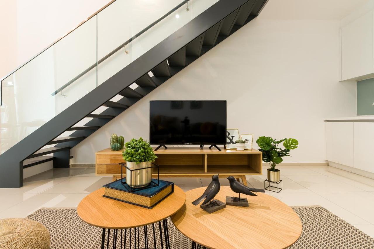 Eko Cheras Premium Suite Kuala Lumpur Luaran gambar