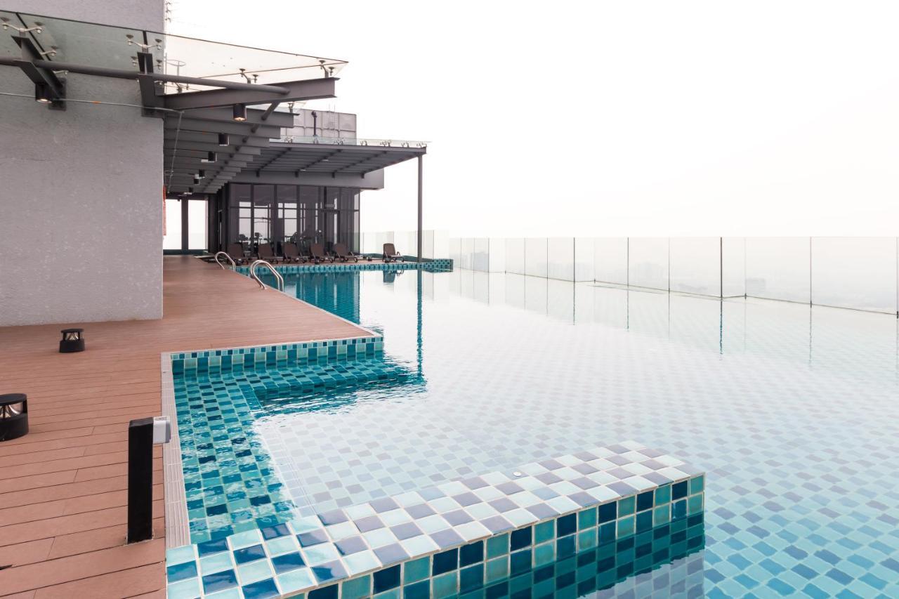 Eko Cheras Premium Suite Kuala Lumpur Luaran gambar