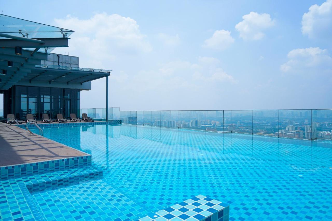 Eko Cheras Premium Suite Kuala Lumpur Luaran gambar